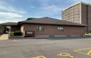 2 Uno Circle, Joliet, Illinois 60435, ,Commercial Lease,For Rent,Uno Circle,MRD11875902