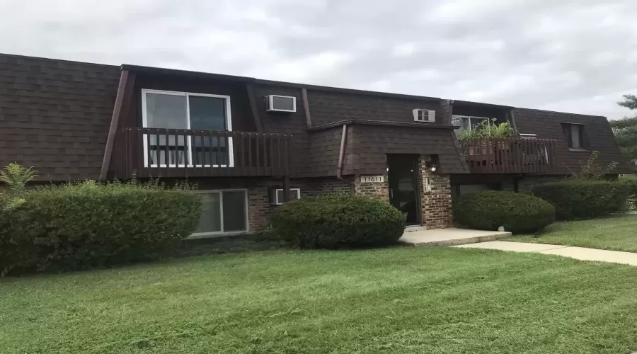 11611 197th Street, Mokena, Illinois 60448, 2 Bedrooms Bedrooms, ,1 BathroomBathrooms,Residential Lease,For Rent,197th,MRD10561518