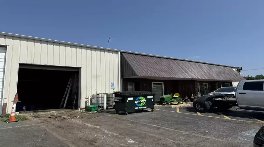 2433 Von Esch Road, Joliet, Illinois 60431, ,Commercial Lease,For Rent,Von Esch,MRD11907751