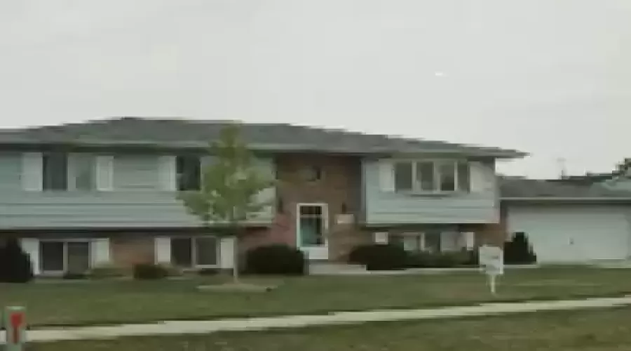 Fillmore Court, Crown Point, Indiana, 3 Bedrooms Bedrooms, ,2 BathroomsBathrooms,Residential,Sale,Fillmore,GNR98006722