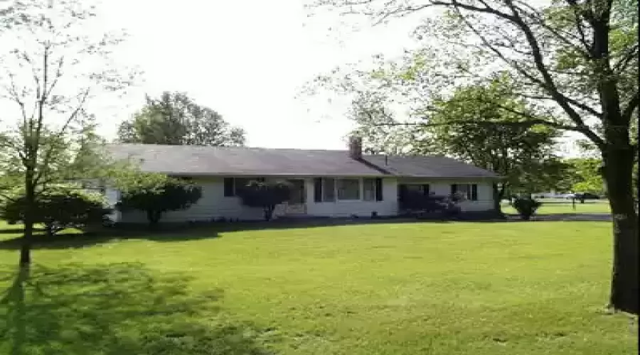 Cline Avenue, Lowell, Indiana, 3 Bedrooms Bedrooms, ,1 BathroomBathrooms,Residential,Sale,Cline,GNR99005449