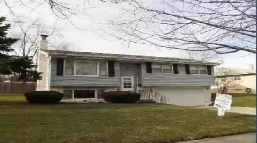 Sycamore, Dyer, Indiana, 3 Bedrooms Bedrooms, ,2 BathroomsBathrooms,Residential,Sale,Sycamore,GNR318