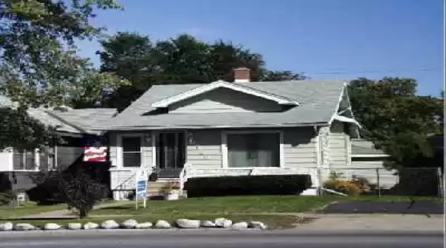 Greenwood Avenue, Crown Point, Indiana, 3 Bedrooms Bedrooms, ,2 BathroomsBathrooms,Residential,Sale,Greenwood,GNR12383