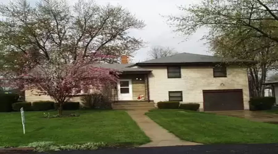 Ohio Street, Hobart, Indiana, 3 Bedrooms Bedrooms, ,2 BathroomsBathrooms,Residential,Sale,Ohio,GNR11622