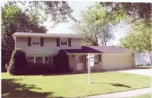 66 Place, Merrillville, Indiana, 4 Bedrooms Bedrooms, ,2 BathroomsBathrooms,Residential,Sale,66,GNR14407