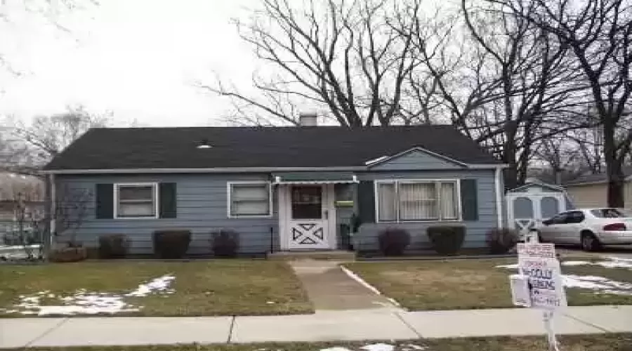 Walnut Parkway, Crown Point, Indiana, 3 Bedrooms Bedrooms, ,1 BathroomBathrooms,Residential,Sale,Walnut,GNR29984