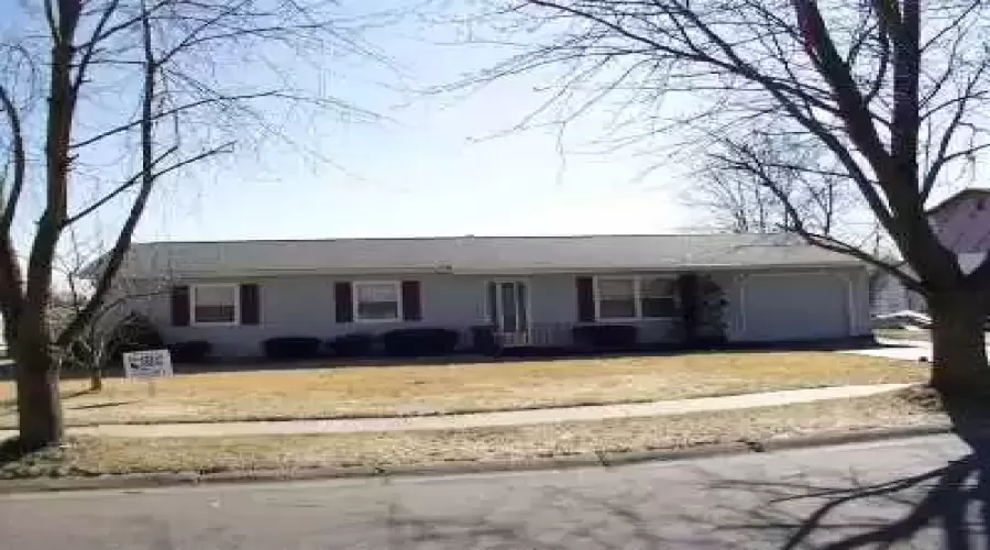 32nd Avenue, Hobart, Indiana, 4 Bedrooms Bedrooms, ,1 BathroomBathrooms,Residential,Sale,32nd,GNR30792