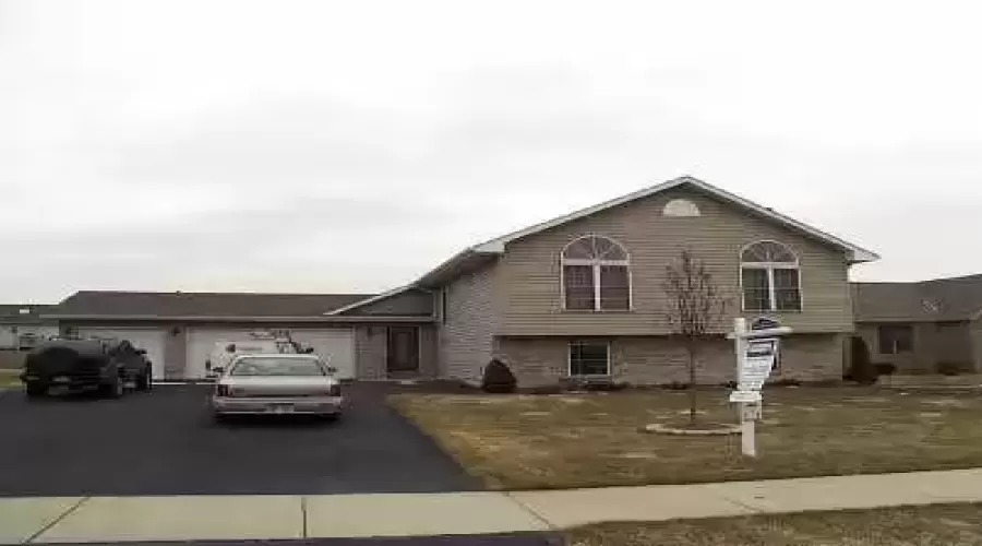 GULL Drive, Schererville, Indiana, 5 Bedrooms Bedrooms, ,3 BathroomsBathrooms,Residential,Sale,GULL,GNR31250