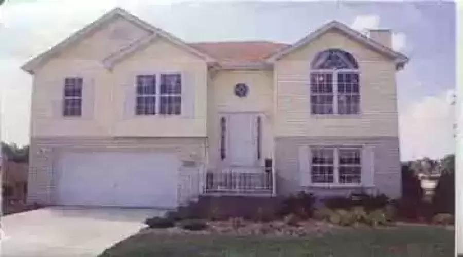 Pheasant Run Drive, Hobart, Indiana, 4 Bedrooms Bedrooms, ,3 BathroomsBathrooms,Residential,Sale,Pheasant Run,GNR27611