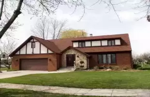 Lincoln Court, Crown Point, Indiana, 4 Bedrooms Bedrooms, ,4 BathroomsBathrooms,Residential,Sale,Lincoln,GNR34427