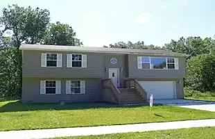 RIDGELAWN, Hobart, Indiana, 4 Bedrooms Bedrooms, ,2 BathroomsBathrooms,Residential,Sale,RIDGELAWN,GNR55624