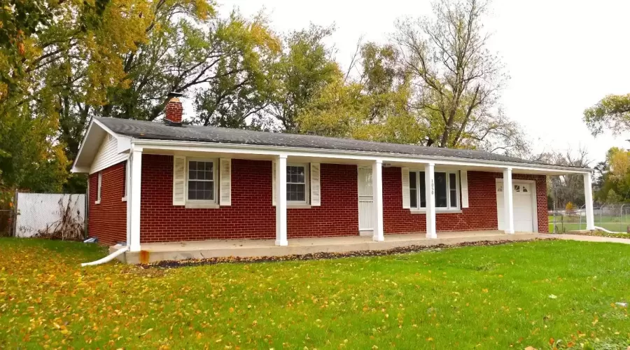 54th Avenue, Merrillville, Indiana, 3 Bedrooms Bedrooms, ,2 BathroomsBathrooms,Residential,Sale,54th,GNR541184