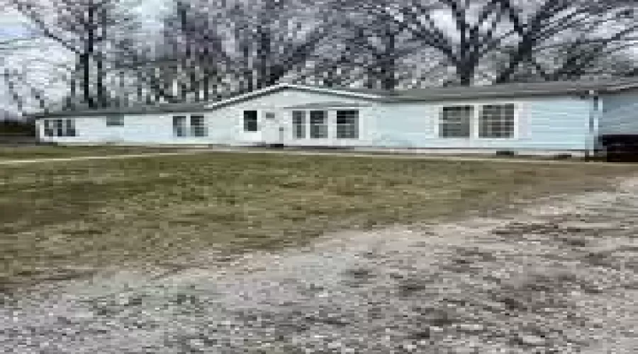 7700 245th Avenue, Lowell, Indiana 46356, 3 Bedrooms Bedrooms, ,2 BathroomsBathrooms,Manufactured In Park,For Sale,245th,MRD12012699