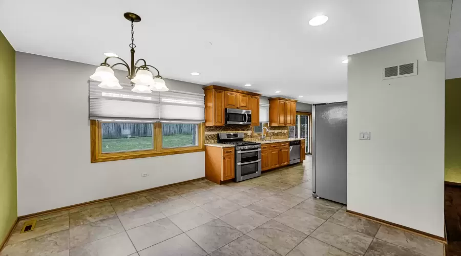 All stainless steel appliances included.