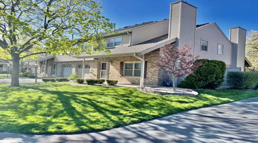 9322 WATERFORD Lane, Orland Park, Illinois 60462, 3 Bedrooms Bedrooms, ,2 BathroomsBathrooms,Residential Lease,For Rent,WATERFORD,MRD12045043