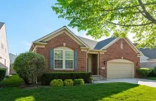 13244 Dunmurry Drive, Orland Park, Illinois 60462, 2 Bedrooms Bedrooms, ,3 BathroomsBathrooms,Residential,For Sale,Dunmurry,MRD12044910