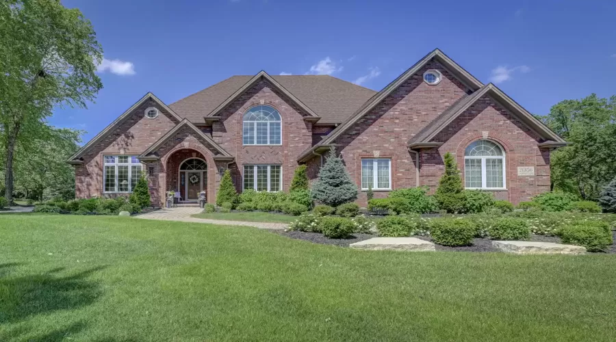 21356 Saddle Lane, Mokena, Illinois 60448, 4 Bedrooms Bedrooms, ,5 BathroomsBathrooms,Residential,For Sale,Saddle,MRD12065155