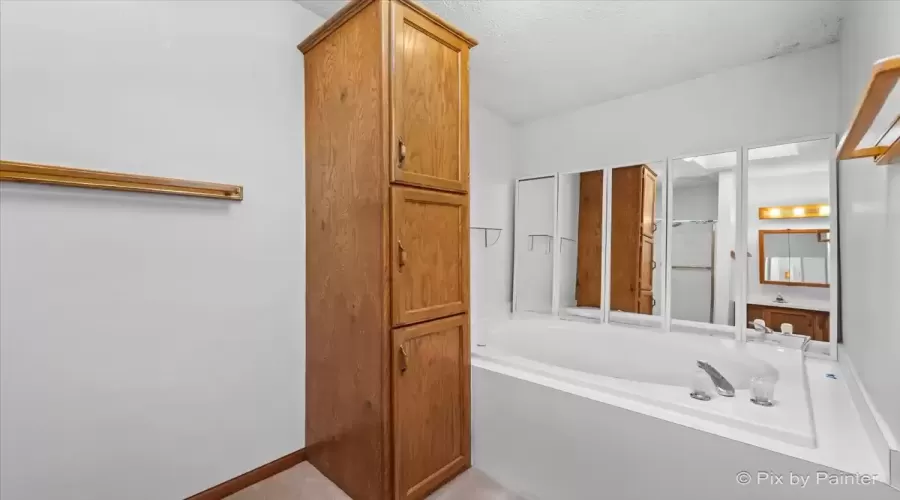 22717 Ravisloe Lane, Frankfort, Illinois 60423, 3 Bedrooms Bedrooms, ,2 BathroomsBathrooms,Manufactured In Park,For Sale,Ravisloe,MRD12070713