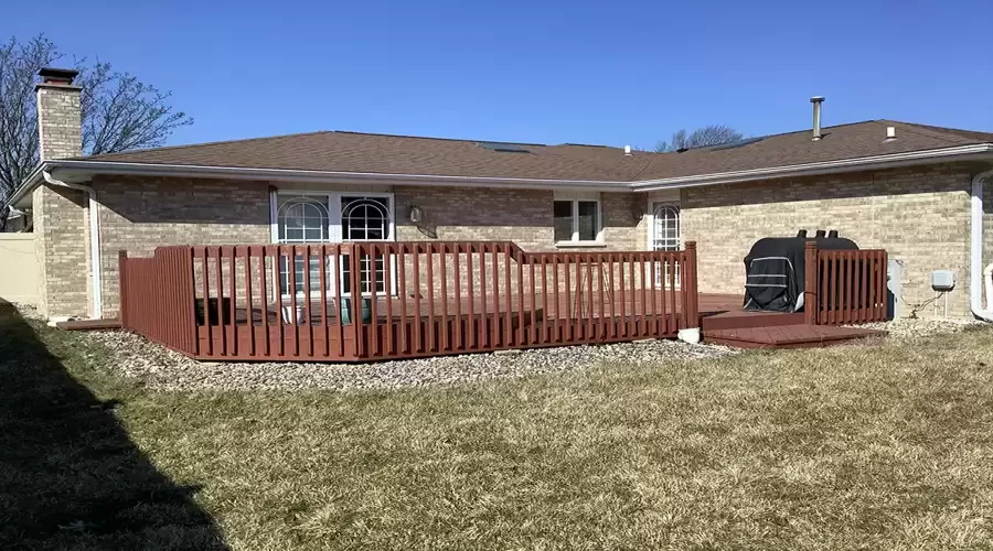 18539 Country Lane, Lansing, Illinois 60438, 3 Bedrooms Bedrooms, ,3 BathroomsBathrooms,Residential,For Sale,Country,MRD12045530