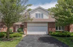 10640 Canterbury Drive, Mokena, Illinois 60448, 2 Bedrooms Bedrooms, ,3 BathroomsBathrooms,Residential,For Sale,Canterbury,MRD12104579