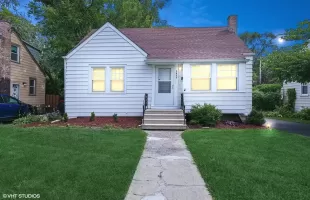 3825 217th Street, Matteson, Illinois 60443, 3 Bedrooms Bedrooms, ,3 BathroomsBathrooms,Residential,For Sale,217th,MRD12125740