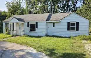 2415 Flower Street, Joliet, Illinois 60435, 3 Bedrooms Bedrooms, ,1 BathroomBathrooms,Residential,For Sale,Flower,MRD12132466