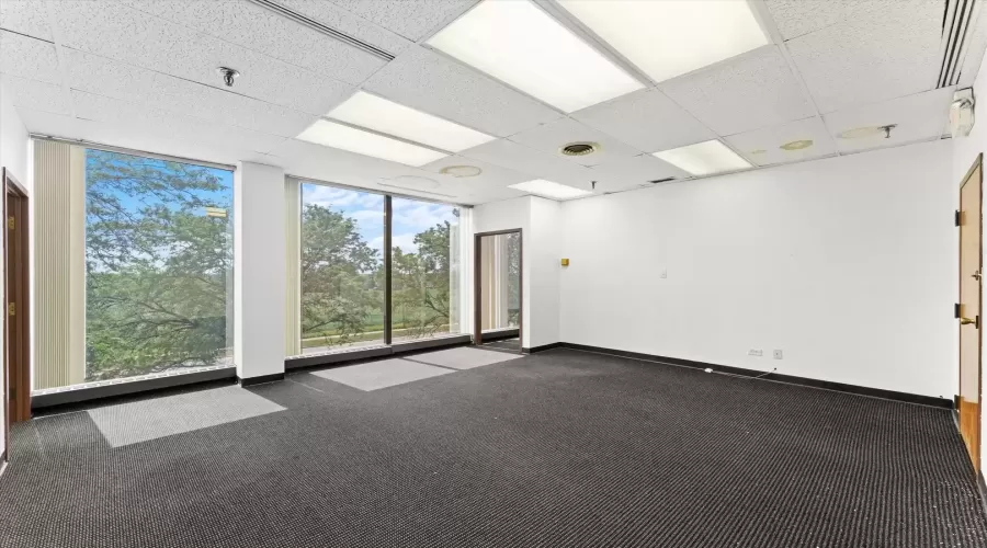 64 ORLAND SQUARE Drive, Orland Park, Illinois 60462, ,Commercial Lease,For Rent,ORLAND SQUARE,MRD12139078