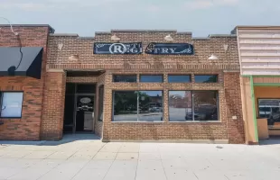 15 Court Street, Crown Point, Indiana, ,Commercial Lease,For Rent,Court,NRA807272