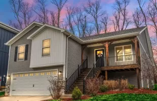 1006 Center Street, Valparaiso, Indiana, 4 Bedrooms Bedrooms, ,2 BathroomsBathrooms,Residential,For Sale,Center,NRA803707