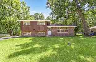 17507 WOODBROOK Lane, Lockport, Illinois 60441, 3 Bedrooms Bedrooms, ,2 BathroomsBathrooms,Residential,For Sale,WOODBROOK,MRD12142636