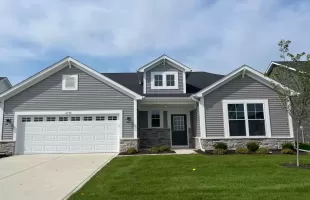 6758 Sky Drive, Schererville, Indiana, 2 Bedrooms Bedrooms, ,2 BathroomsBathrooms,Residential,For Sale,Sky,NRA538946