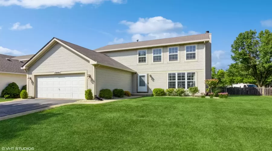 1940 Trafalger Drive, Romeoville, Illinois 60446, 4 Bedrooms Bedrooms, ,3 BathroomsBathrooms,Residential,For Sale,Trafalger,MRD12145915