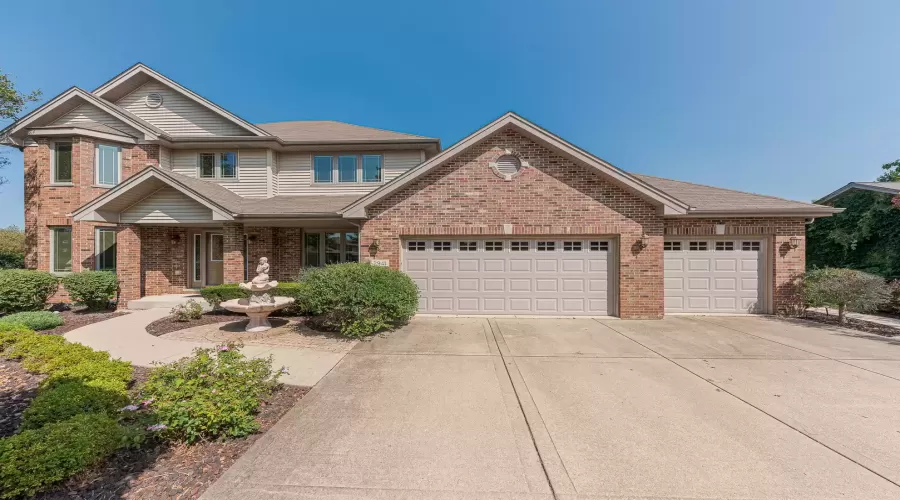 2941 Northwind Drive, New Lenox, Illinois 60451, 4 Bedrooms Bedrooms, ,4 BathroomsBathrooms,Residential,For Sale,Northwind,MRD12147188