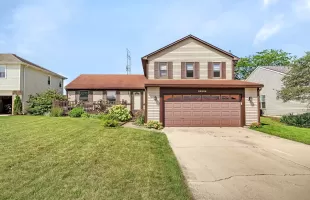 20234 Rosewood Court, Frankfort, Illinois 60423, 3 Bedrooms Bedrooms, ,3 BathroomsBathrooms,Residential,For Sale,Rosewood,MRD12147415