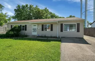 317 Fremont Avenue, Romeoville, Illinois 60446, 3 Bedrooms Bedrooms, ,1 BathroomBathrooms,Residential,For Sale,Fremont,MRD12079908