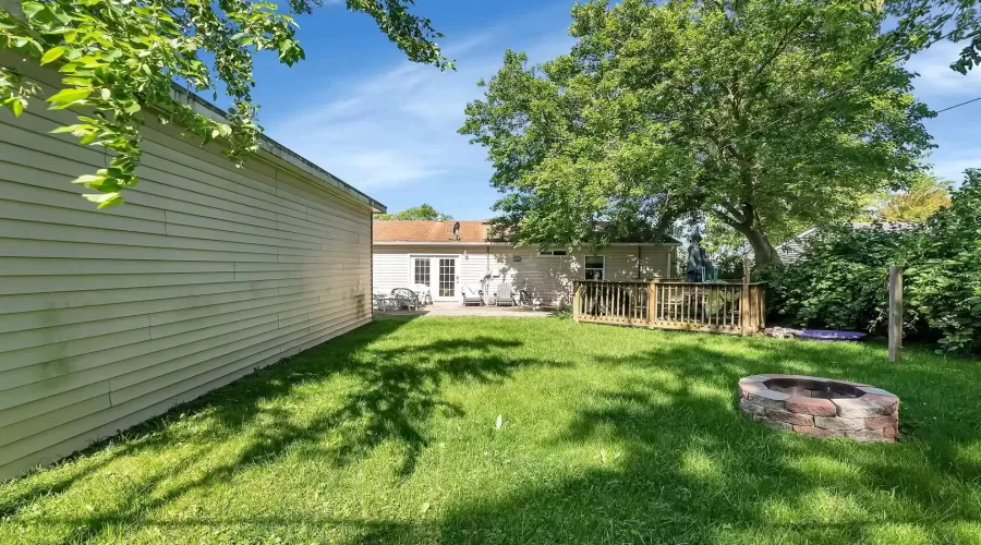 317 Fremont Avenue, Romeoville, Illinois 60446, 3 Bedrooms Bedrooms, ,1 BathroomBathrooms,Residential,For Sale,Fremont,MRD12079908