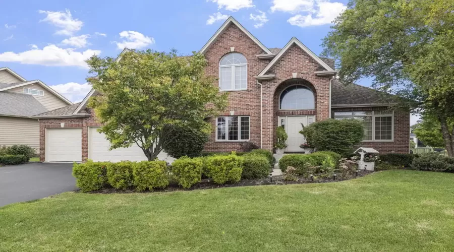 14147 MEADOW Lane, Plainfield, Illinois 60585, 4 Bedrooms Bedrooms, ,4 BathroomsBathrooms,Residential,For Sale,MEADOW,MRD12147688