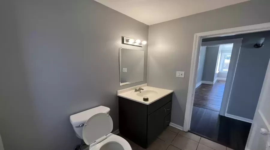 1665 Aberdeen Street, Chicago Heights, Illinois 60411, 2 Bedrooms Bedrooms, ,1 BathroomBathrooms,Residential Lease,For Rent,Aberdeen,MRD12154150