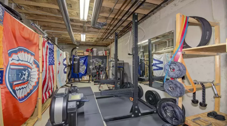 Exercise room/storage room