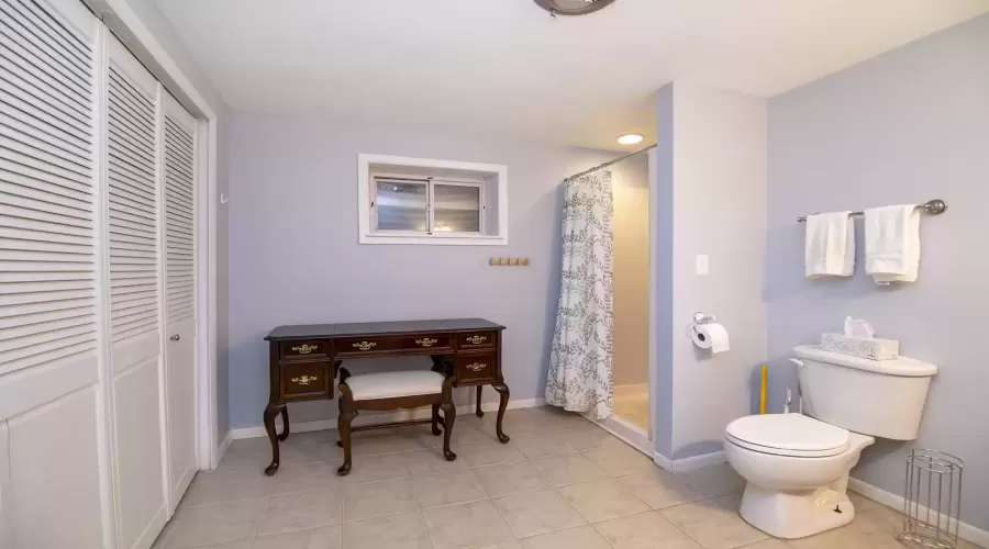 Basement - 3-piece Bathroom