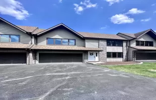 619 Newcastle Drive, Schererville, Indiana, 3 Bedrooms Bedrooms, ,2 BathroomsBathrooms,Residential,For Sale,Newcastle,NRA805756