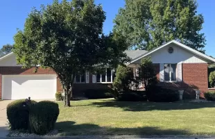 528 Iroquois Road, Schererville, Indiana, 2 Bedrooms Bedrooms, ,2 BathroomsBathrooms,Residential,For Sale,Iroquois,NRA809755