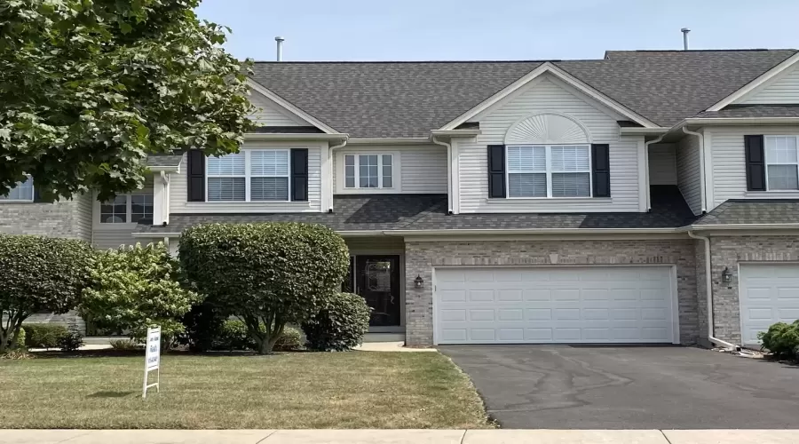 11920 Winterberry Lane, Plainfield, Illinois 60585, 2 Bedrooms Bedrooms, ,3 BathroomsBathrooms,Residential,For Sale,Winterberry,MRD12158607