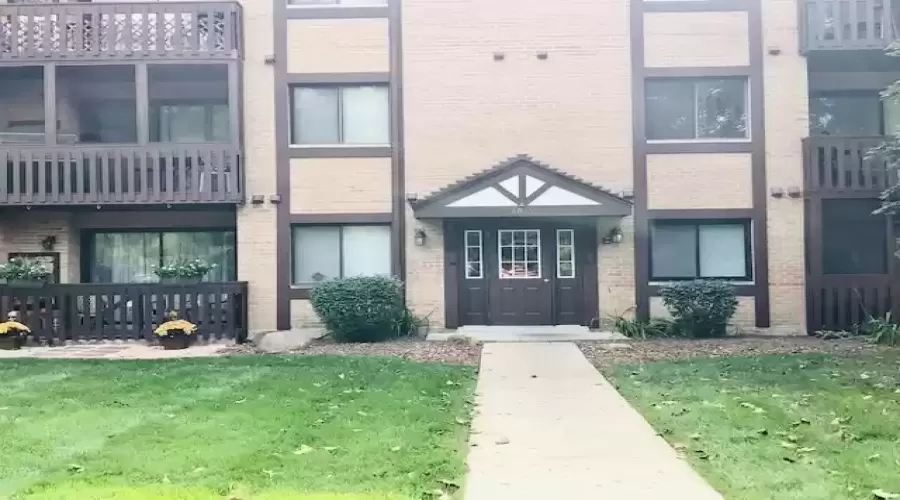 6015 Lakeside Place, Tinley Park, Illinois 60477, 2 Bedrooms Bedrooms, ,2 BathroomsBathrooms,Residential Lease,For Rent,Lakeside,MRD12164342