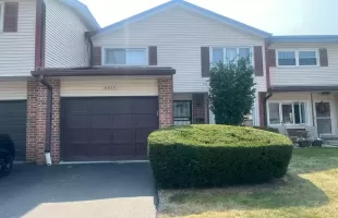 6823 Kingston Road, Tinley Park, Illinois 60477, 4 Bedrooms Bedrooms, ,3 BathroomsBathrooms,Residential,For Sale,Kingston,MRD12162644