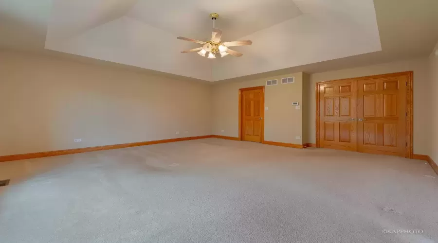 14143 Ravenswood Drive, Orland Park, Illinois 60462, 4 Bedrooms Bedrooms, ,3 BathroomsBathrooms,Residential,For Sale,Ravenswood,MRD12167024