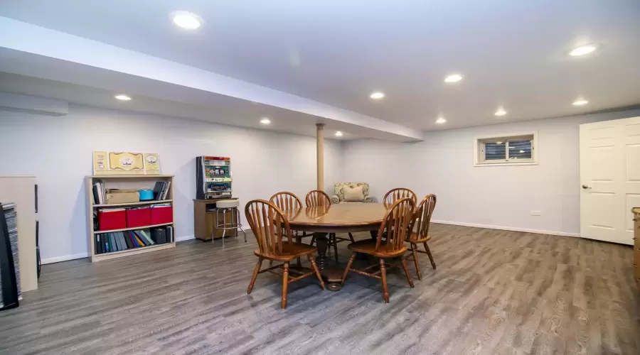 Finished Basement - Rec Space / Game Area