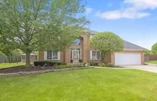 11333 Pinecrest Circle, Orland Park, Illinois 60467, 4 Bedrooms Bedrooms, ,4 BathroomsBathrooms,Residential,For Sale,Pinecrest,MRD12167129