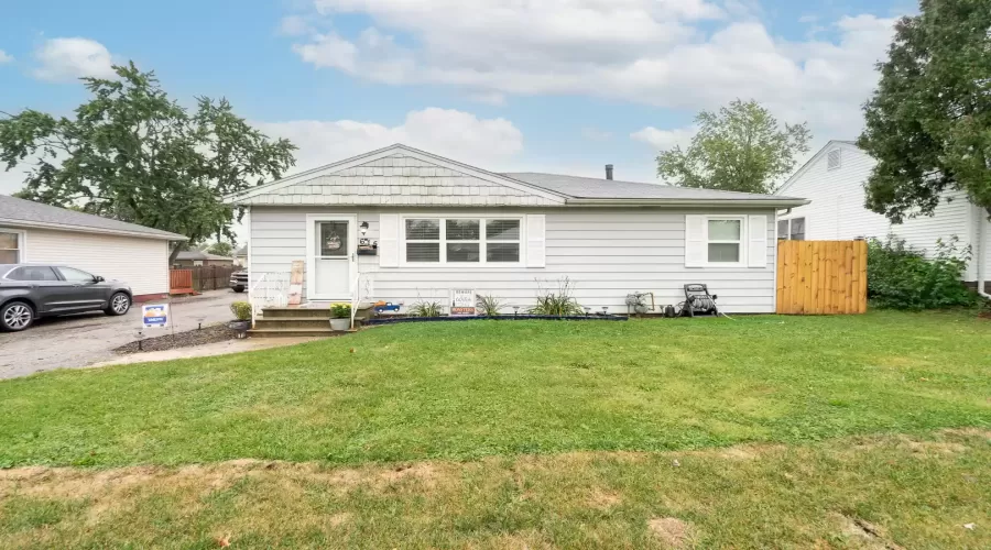 615 12th Street, Lockport, Illinois 60441, 3 Bedrooms Bedrooms, ,1 BathroomBathrooms,Residential,For Sale,12th,MRD12170349