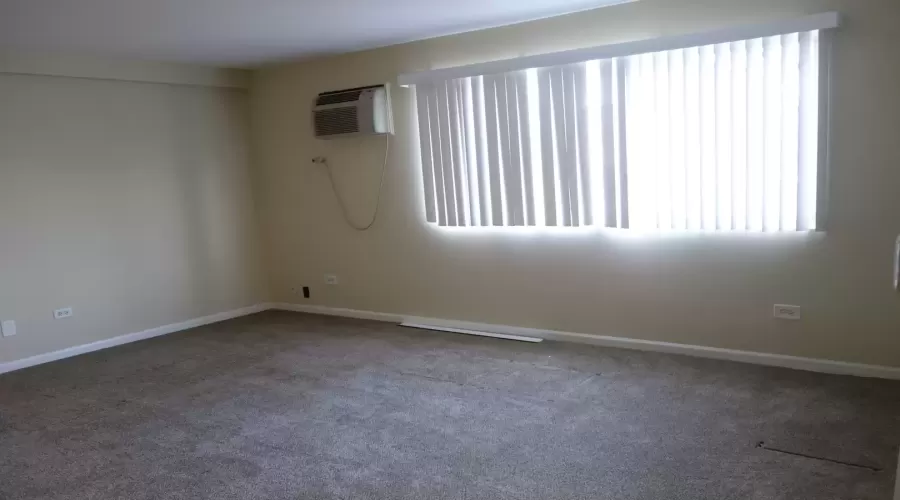 Picture from similar living rm- not actual